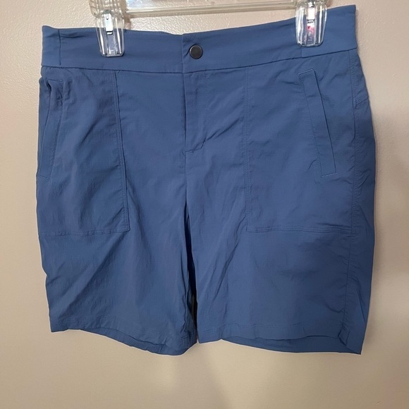 Athleta Light Blue Shorts Sz 10 EUC - Picture 1 of 5